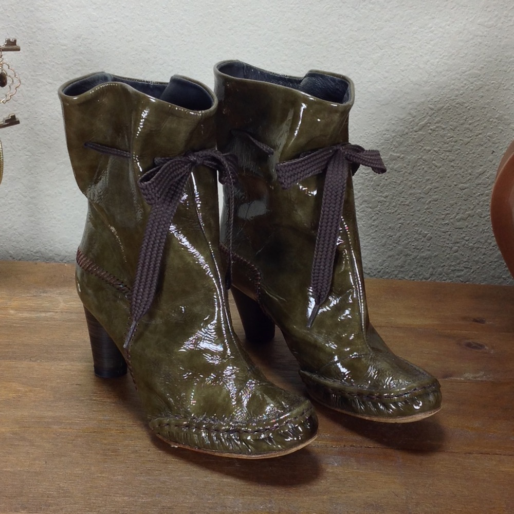 Georgiana Goodman Olive Green Leather Ankle Boots